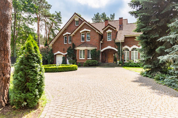 Reasons to Select Us for Your Driveway Paving Requirements in Florida Ridge, FL